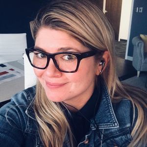 Meet your Posher, Christina